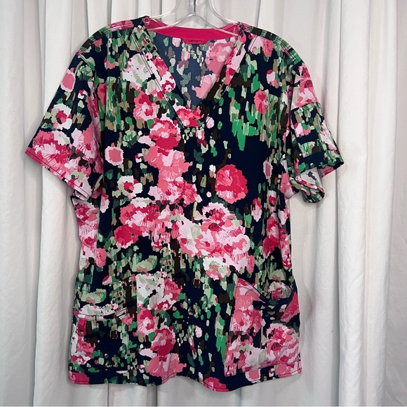 Carhartt Floral V-Neck Women's Scrub Top - Picture 1 of 5